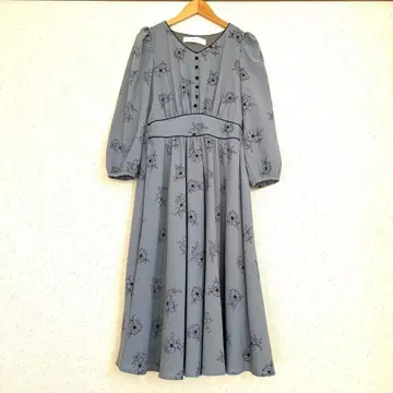 꽃무늬 그레이 긴팔 셔츠 원피스