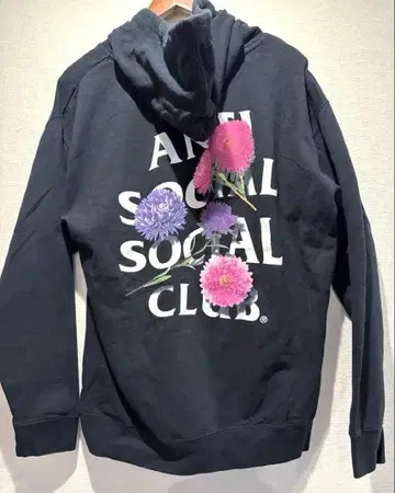 ANTI SOCIAL SOCIAL CLUB 블랙 후드티 L 사이즈