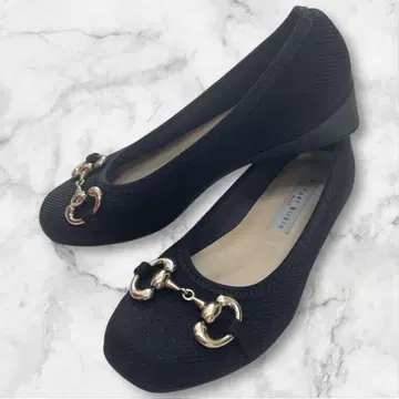 Bridget Birkin 비트 장식 웨지솔 펌프스 비트 23