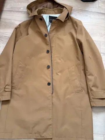 나노 유니버스 브라운 스텐카라 코트