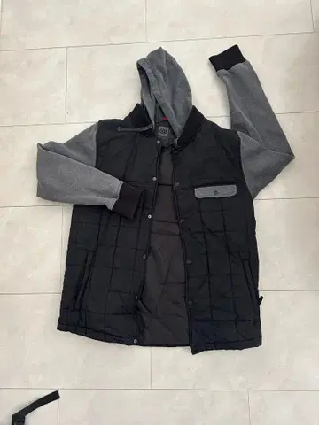 686 PARKLAN 후드 부착 자켓