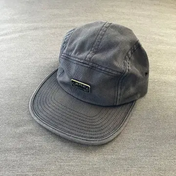 CAMEL 스모커 크로스 캡 페이드 그레이