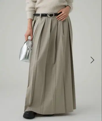 BABYLONE 플리츠 플레어 스커트