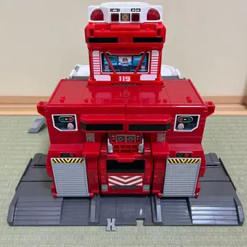 변형 출동! 빅 파이어 & 커맨드 스테이션 소방서 소방차