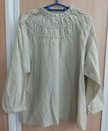 새상품 APPLE HOUSE 아부치 일본제 코튼 블라우스