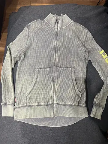 그레이 집업 스웨터