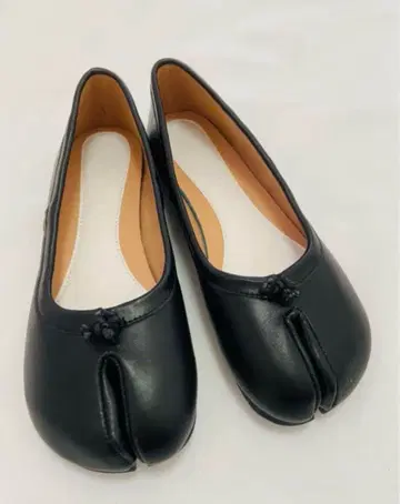 37 타비 슈즈 플랫슈즈 블랙 23.5cm