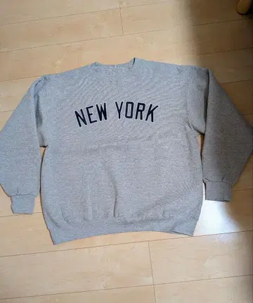 Majestic 그레이 XL NEW YORK 맨투맨