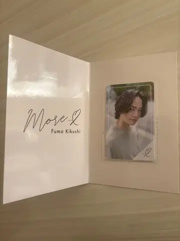 More Fuma Kikuchi 사진 카드