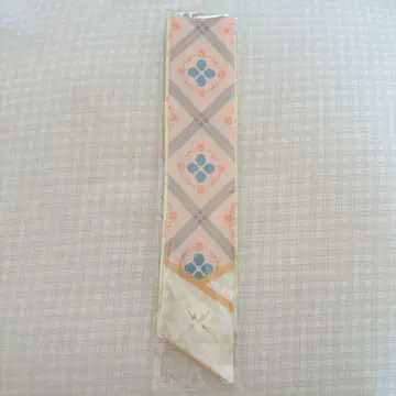 우사미 리토 리본 스카프