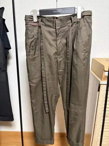 BED J.W. FORD 슬랙스 사이즈 0 올리브