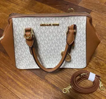 마이클코어스 백