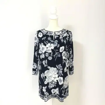 최근 새상품급 LEONARD 레오나르 칸칸 스트레치 튜닉 40