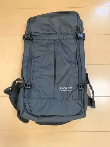 미사용 새상품 SVOLME RUNNING 백팩 블랙
