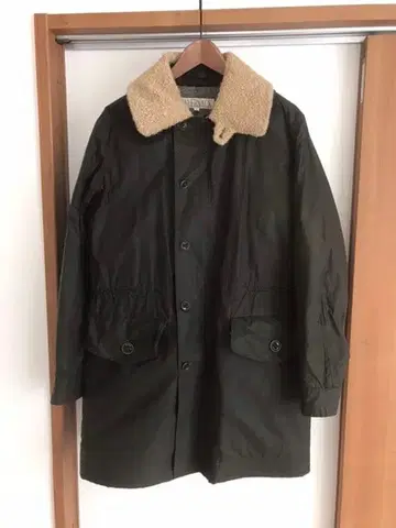 하버색 오일드 코트