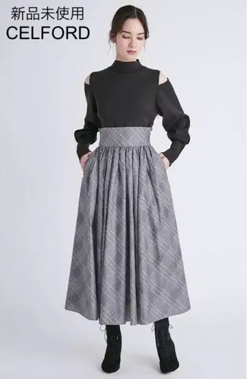 미사용 CELFORD 발수 타프타 니트 도킹 원피스