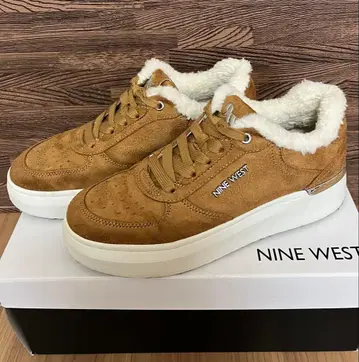 [ 새상품급 ] 나인 웨스트 커들리 레이스업 여성용 스니커즈