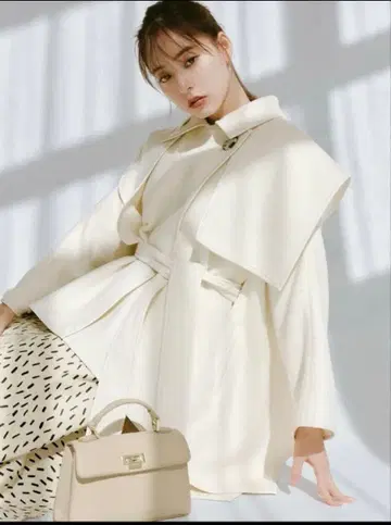 신키 유코 스나이델 판초