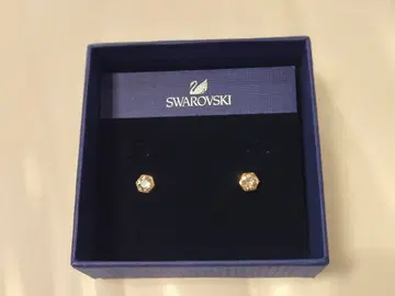 Swarovski 육각형 크리스탈 귀걸이