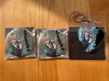 걸즈 밴드 클라이 린네의 이치 2nd 라이브 캔뱃지 아크릴 키링 모모카