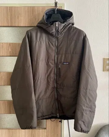 patagonia 더스 파카 카키