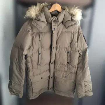 Liberty Bell 브라운 다운 자켓