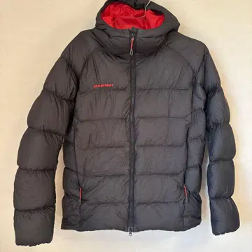 MAMMUT 다운 자켓 900FP 블랙 L 왼쪽 소매 구멍 있음