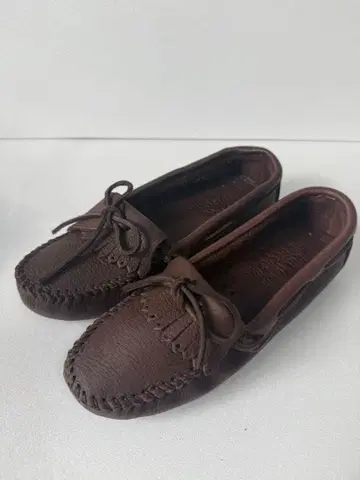 [ 미사용 ] Minnetonka 다크 브라운 모카신