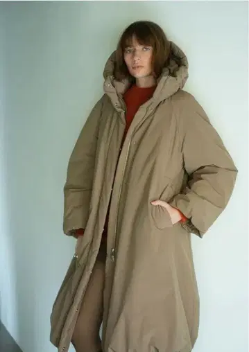 [택 포함 새상품] CLANE 벌룬 후디 롱 다운 코트1