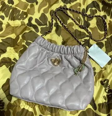 아울라 플롯섬 & 제트섬 숄더백 참 포함 빌런즈