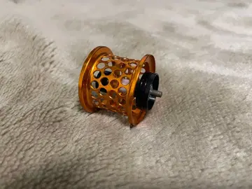 미사용 새상품 다이와 34mm 피네스 스풀 STEEZ ZILLION