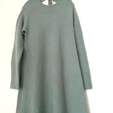 [ Mila Owen ] 뒷트임 굵은 리브 롱 니트 원피스 (민트/그린)