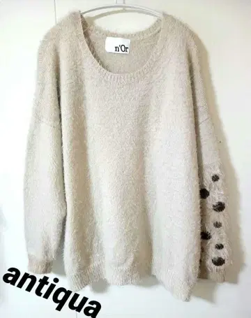 새상품급 antiqua 재기 니트 긴팔 도트 비대칭 오버 사이즈