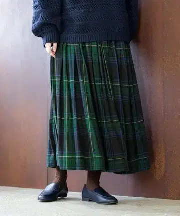 [ natural by clip ] 린넨 레이온 체크 개더 스커트