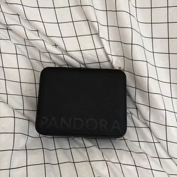 판도라 쥬얼리 박스 블랙 팔찌