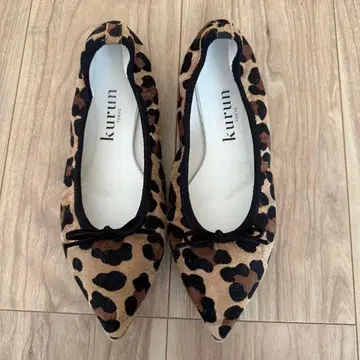 kurun TOKYO 레오파드 무늬 플랫슈즈