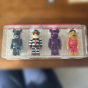 BE@RBRICK 맥도날드 4체 세트