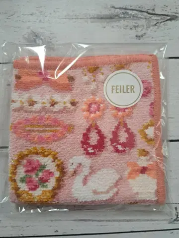 [ 완판 미개봉 ] 페이러 손수건 드레스업 걸