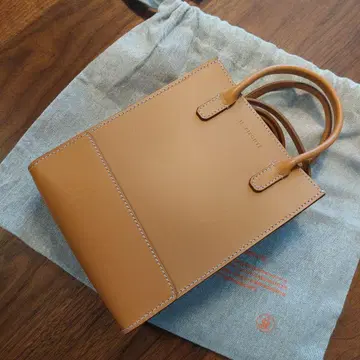 미사용품 IL BISONTE 미니 숄더