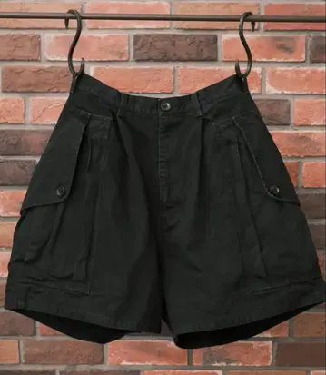 Gurank for khaki 'CH Cargo shorts' -BLK-