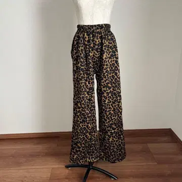 레오파드 무늬 와이드 레그 팬츠