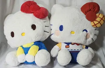 헬로키티 특대형 봉제 인형 2체 세트