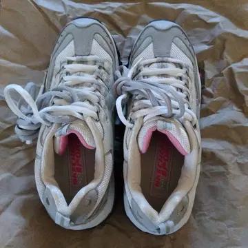 Skechers SPORT 스니커즈 화이트/그레이/핑크 24cm