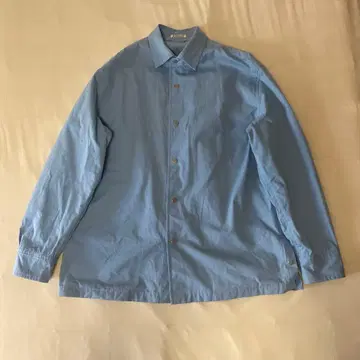 라이트 블루 코튼 버튼 업 셔츠