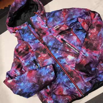 워크맨 Find-Out 충전솜 방한 자켓 M 우주 패턴