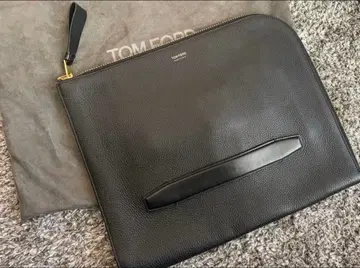 새상품급 TOM FORD 클러치백