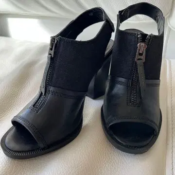 블랙 오픈토 힐 36