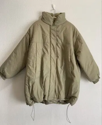 [ 세일 중 ] 카키 오버 사이즈 다운 자켓 롱 포켓 부착