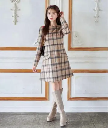 새상품급 토코 클로젯 페이크 포켓 부착 사다리꼴 미니 원피스