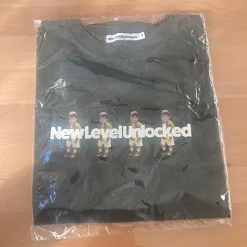 New Level Unlocked 티셔츠 블랙